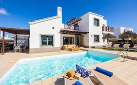 Villa Dacil