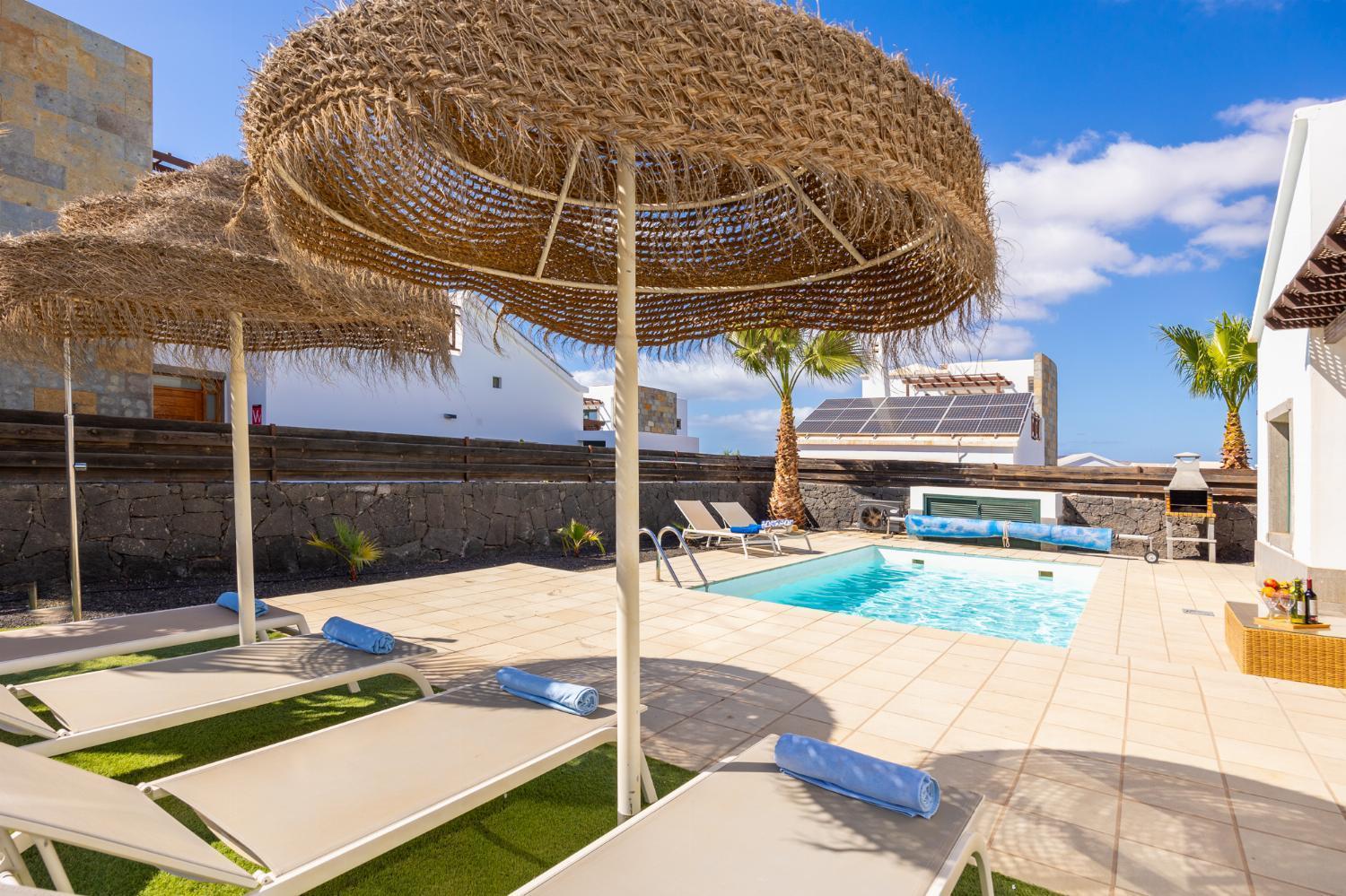 Villa Dacil Playa Blanca  Exterior photo