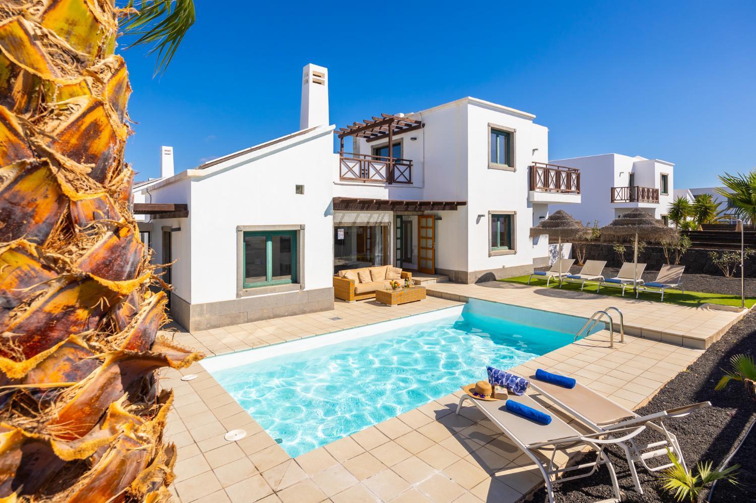 Villa Dacil Playa Blanca  Exterior photo