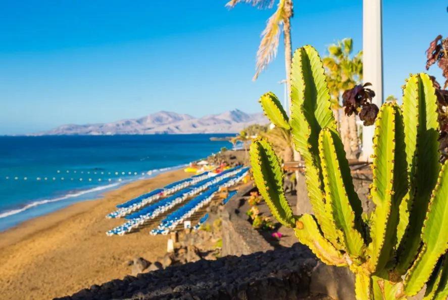 Villa Dacil Playa Blanca  Exterior photo